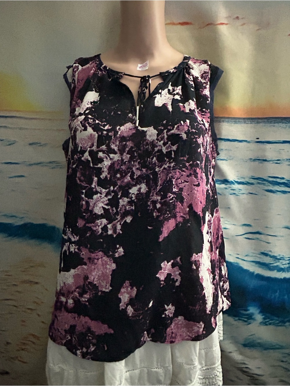 Simply Bear Vera Wang Women's Black & Purple Printed Tie-Neck Sleeveless Top LG